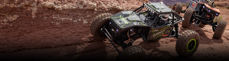 Axial 1/18