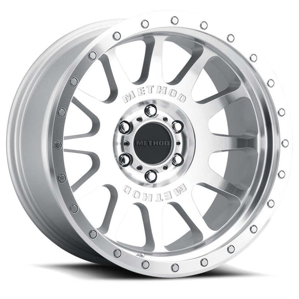 Method MR605 NV 20x10 -24mm Offset 8x180 124.1mm CB Machined Clear Coat Wheel MR60521088324N