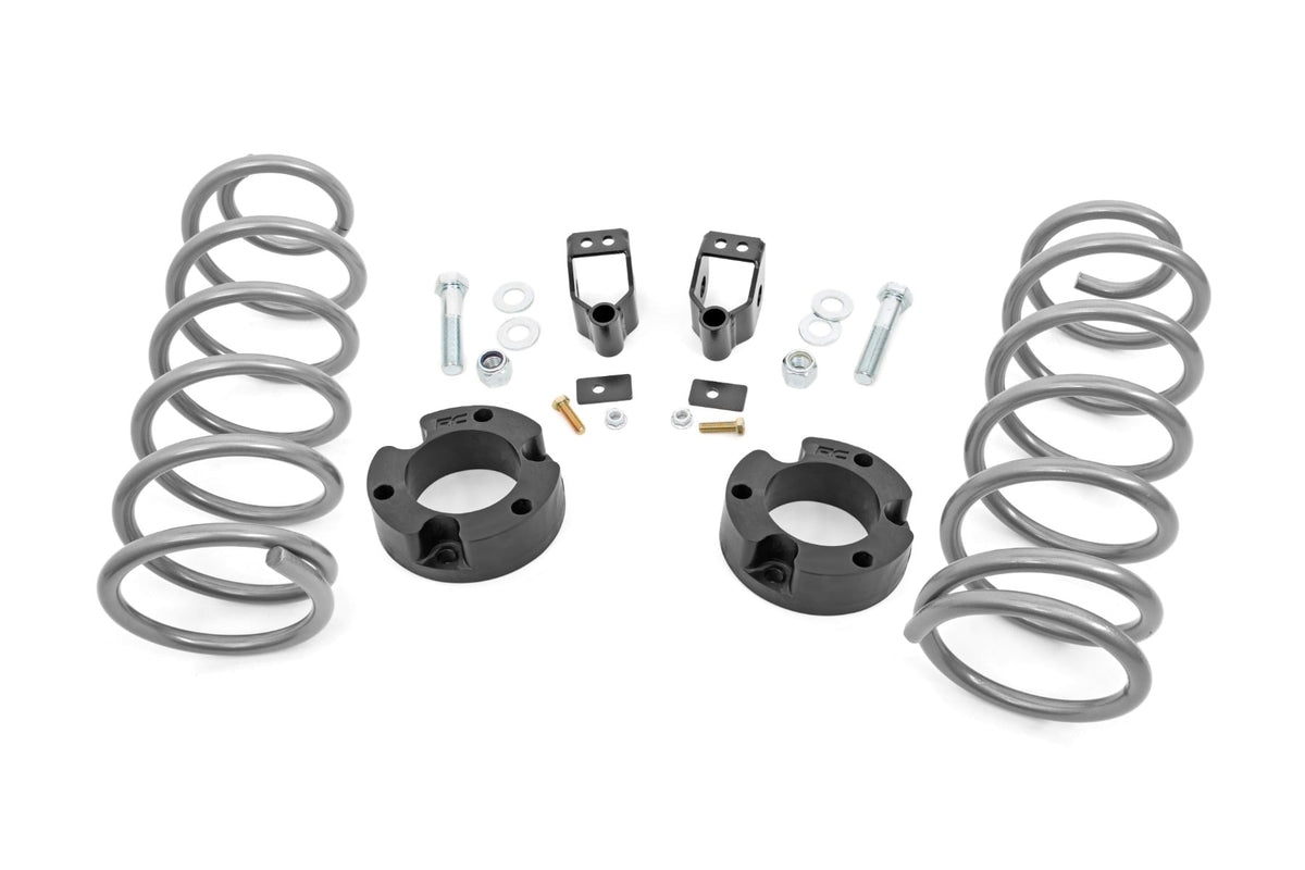 Rough Country 3 Inch Lift Kit X-REAS RR Springs Fits toyota4Runner 4WD (03-09) 761