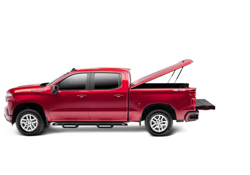 UnderCover 19-20 Chevy Silverado 1500 5.8ft Lux Bed Cover Glory Red UC1176L-GPJ