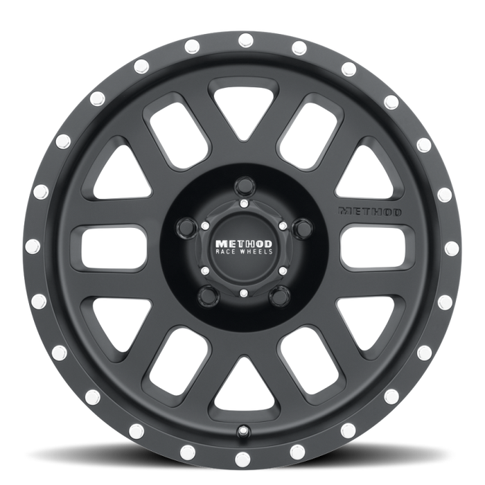 Method Race Wheels MR30689058518 18x8 5.75/18mm Offset Mesh Matte Black Wheel