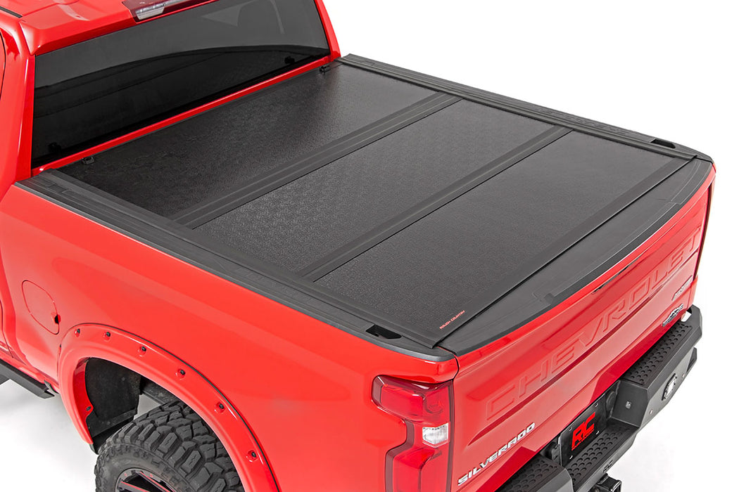 Rough Country Hard Low Profile Bed Cover 5'10" Bed Chevy/Gmc 1500 (19-23) 47120580