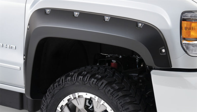 Bushwacker 15-18 GMC Sierra 2500 HD Pocket Style Flares 2pc Black 40133-02