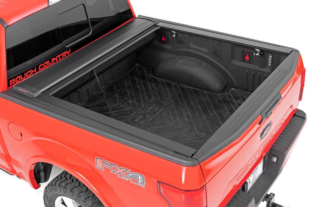 Retractable Bed Cover | 5.5 Ft Bed | Ford F-150 2WD/4WD (2015-2022)