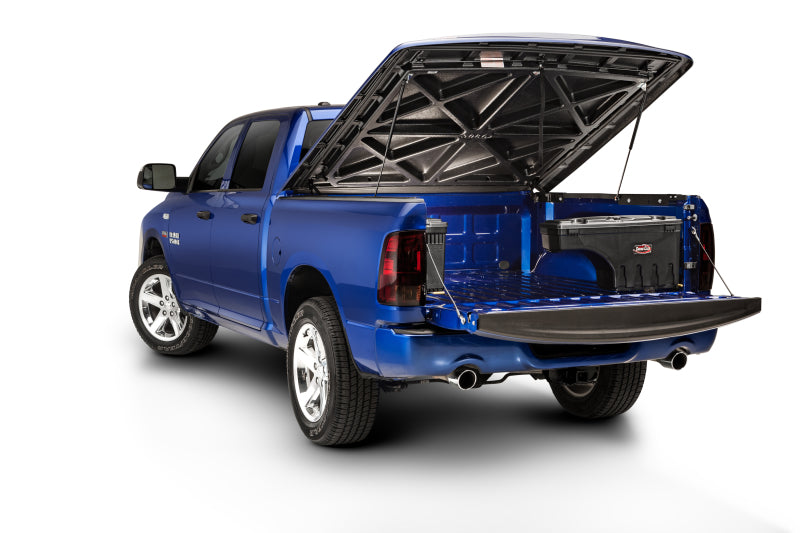 UnderCover 99-06 Chevy Silverado 1500-3500 HD (07 Classic) Passengers Side Swing Case Black Smooth SC101P