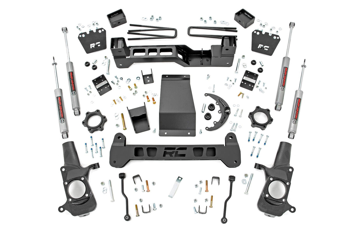 Rough Country 6 Inch Lift Kit Fits Chevy/GMC 2500HD 4WD (01-10) 29730A