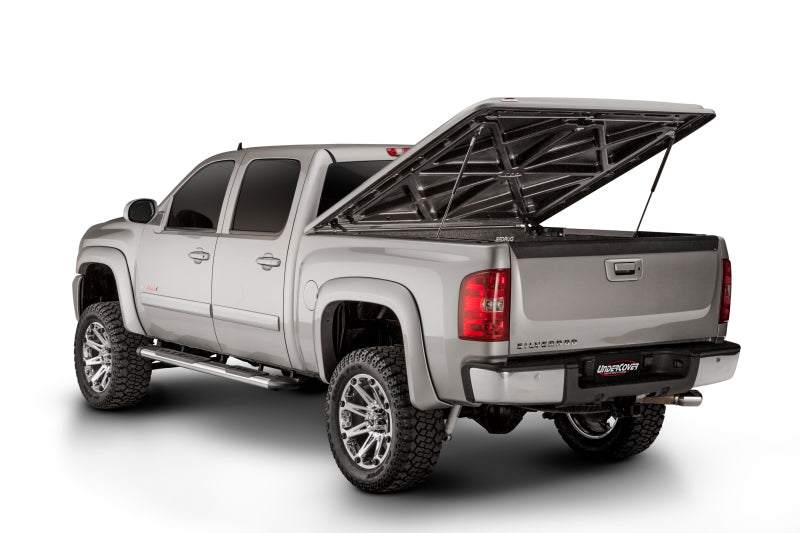 UnderCover 19-20 Chevy Silverado 1500 6.5ft Lux Bed Cover Pull Me Over Red UC1186L-G7C