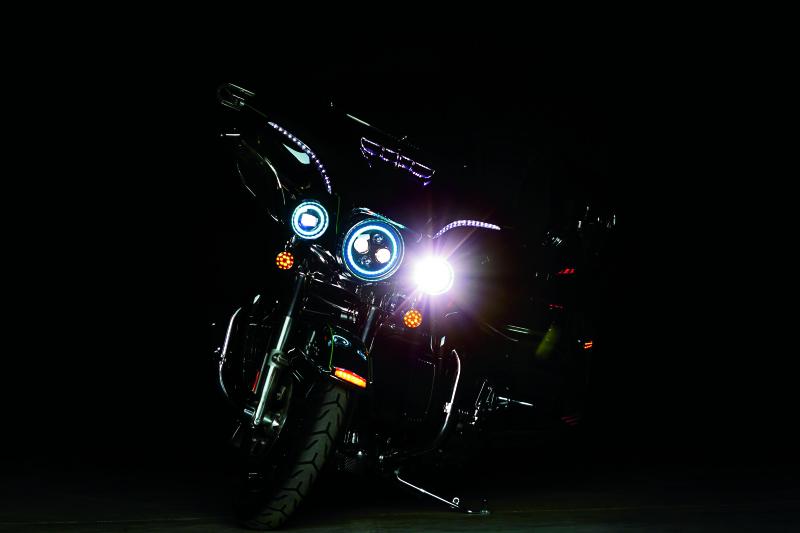 Kuryakyn 7131 Motorcycle Lighting: Sequential LED Bat Lashes with White Running Lights and Amber Turn Signal/Blinker Lights for 2014-19 Harley-Davidson Motorcycles, Chrome
