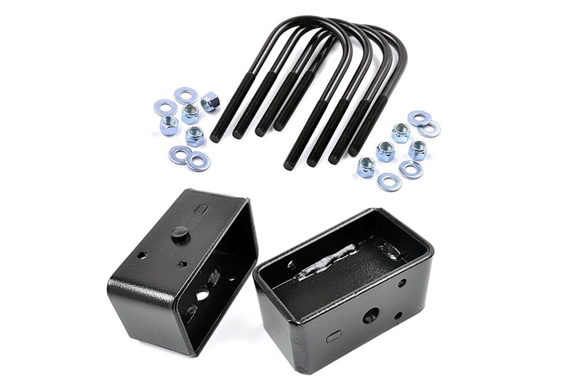 Rough Country 3 Inch Block & U-Bolt Kit Fits Ford Excursion/F-250 Super Duty/F-350 Super Duty 6539