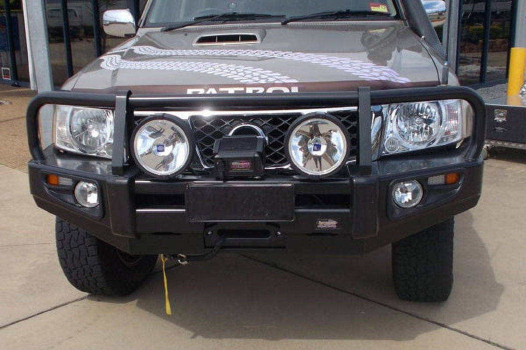 Dobinsons 4X4 Classic Black Deluxe Bullbar Compatible with Nissan Patrol Y61 Gu Wagon (Series 4) (09/2004 On) & Patrol Y61 Gu Ute (Series 4) (2006 On) (Bu45-3691) BU45-3691
