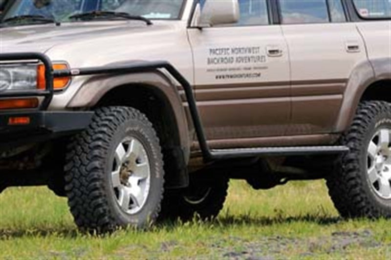 ARB Deluxe Side Rail & Step S 80Ser W/flr, Fits Toyota Land Cruiser 80 Series 4411010