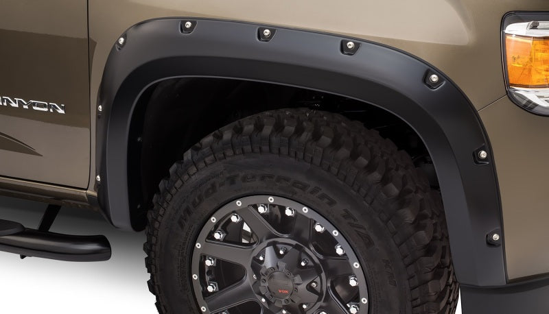 Bushwacker 16-18 GMC Canyon Pocket Style Flares 2pc 6ft Bed Black 40141-02