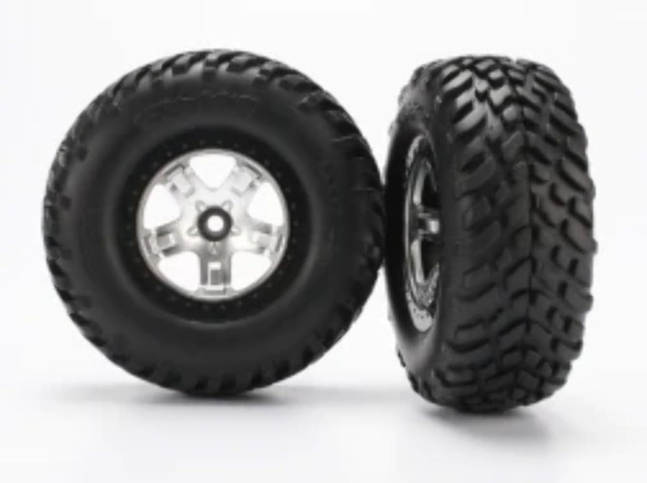 Traxxas 5875X SCT Tire on Satin Chrome Wheel with Black Bead lock Slash Front 2-Piece 417-Pack