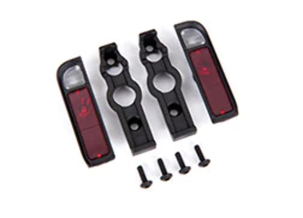 Traxxas Tail Light housing Black (2)/ Lens (2)/ retainers (Left & Right)/ 2.6x8 BCS (self-Tapping) (4)