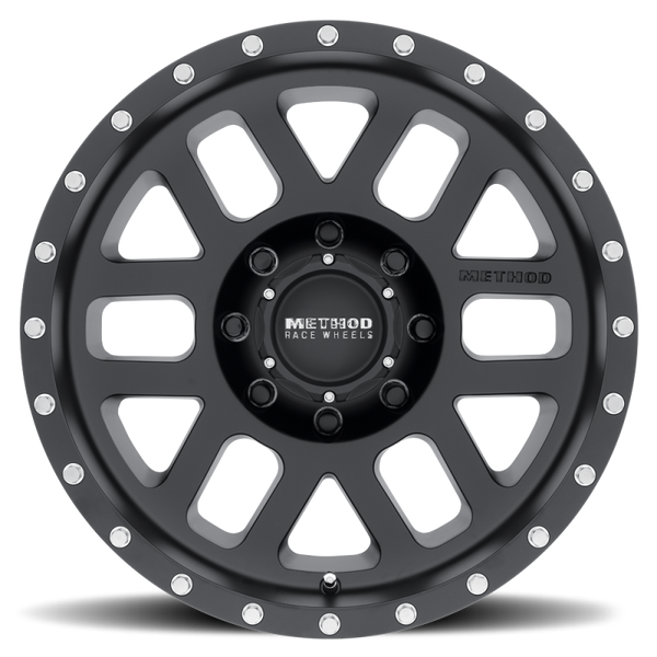 Method MR306 Mesh 18x9 -12mm Offset 8x6.5 130.81mm CB Matte Black Wheel MR30689080512N