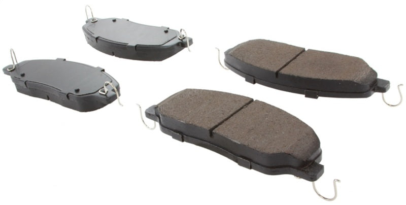 StopTech Street Touring 05-09 Ford Mustang Cobra/Mach 1 V6/GT Front Brake Pads 308.1081