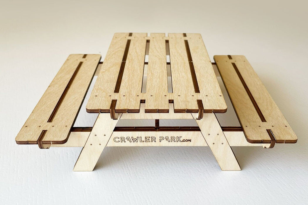 Toyswd Crawler Park Picnic Table 1/24 Scale Crawler Park TWD100012
