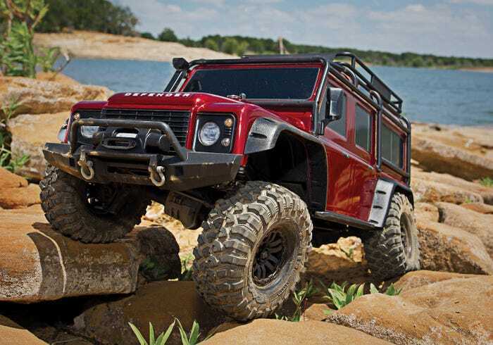 Traxxas 82056-4RED Trail Rock Crawler with Land Rover Defender Body&#44; Red