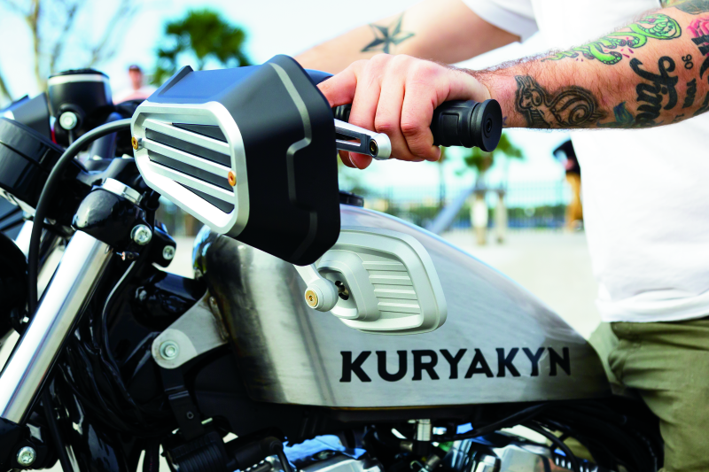 Kuryakyn Dillinger Handguards, Silver 14-19 Sportster Xl 6708