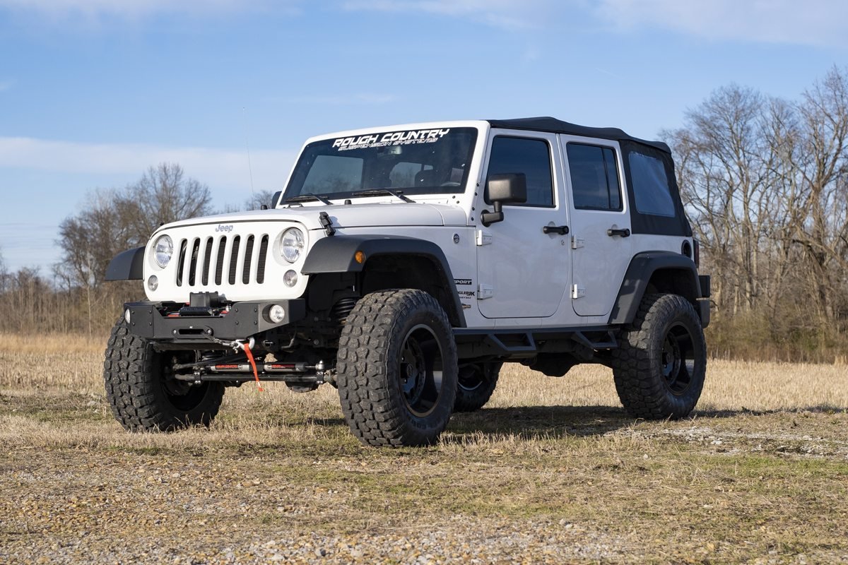 Rough Country 3.25 Inch Lift Kit V2 Fits Jeep Wrangler Jk 2WD/4WD (2007-2018) 66970