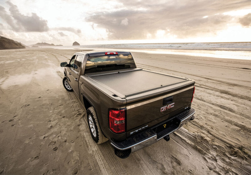 Roll-N-Lock 2022 Toyota Tundra Crew/Double Cab (5ft6in Bed) A-Series Retractable Tonneau Cover BT575A