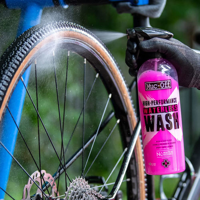 Muc Off Waterless Wash, 750 Milliliters - High-Performance, No Rinse Bike Cleaning Spray That Cleans and Polishes - Suitable for All Types of Bicycle