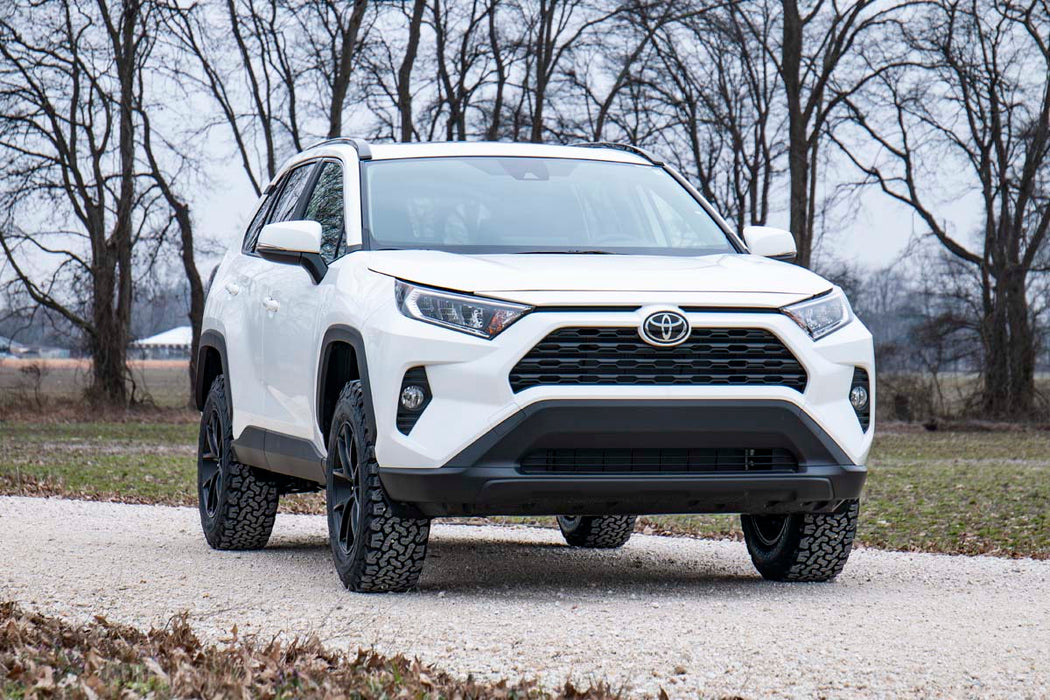 Rough Country 2.5 Inch Lift Kit Fits toyotaRAV4 2WD/4WD (2019-2021)