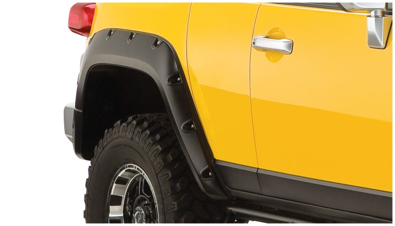 Bushwacker 07-14 Toyota FJ Cruiser Pocket Style Flares 2pc Black 31064-02