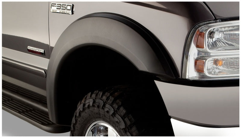 Bushwacker 99-07 Ford F-250 Super Duty Extend-A-Fender Style Flares 2pc Black 20075-02