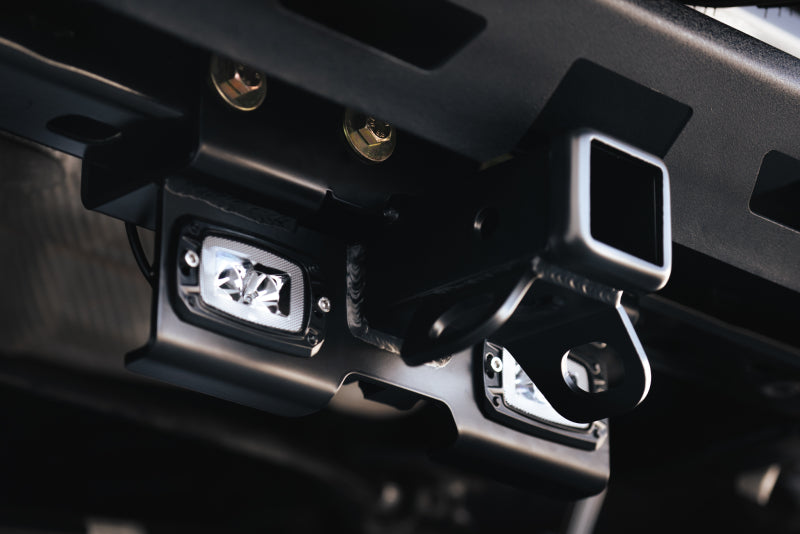 [AHJP-01]DVE Hitch Mounts.DV8 Offroad 07-21 Jeep Wrangler (JK/JL) Bolt-On Hitch w/ Lights