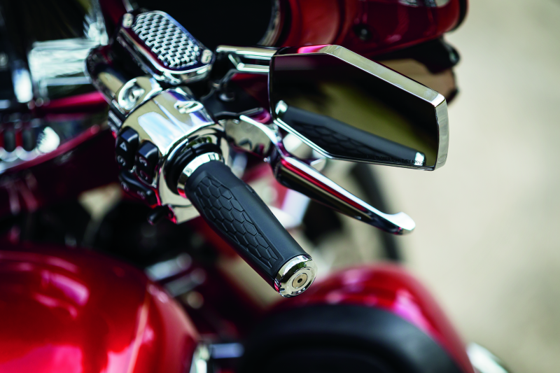 Kuryakyn 5918 Motorcycle Handlebar Accessory: Hex Rear View Side Mirrors, Chrome, 1 Pair