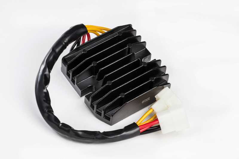 Ricks Motorsport Electric Replacement Rectifier/Regulator Direct Plug-In 10-024H