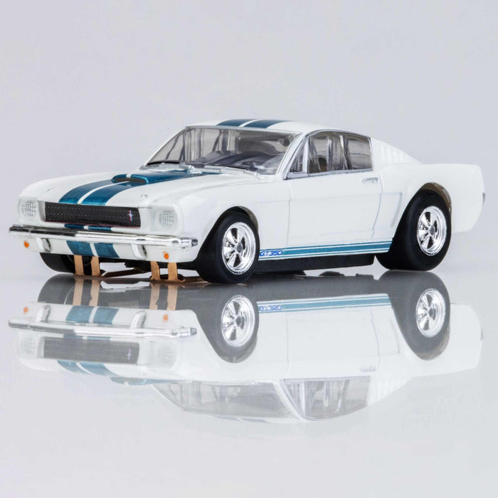 AFX Shelby GT350 1965 White/Blue AFX22068