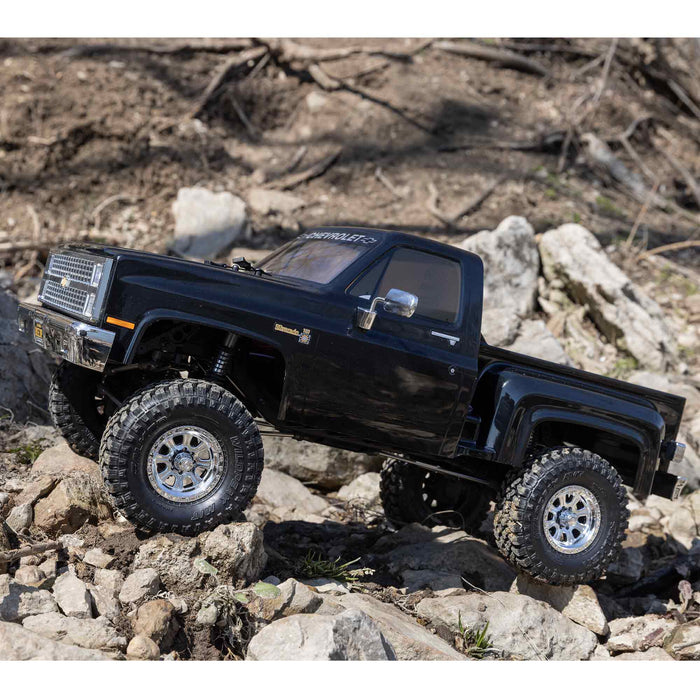 Axial RC Truck SCX10 III Base Camp 82 Chevy K10 RTR Black, AXI03030T2