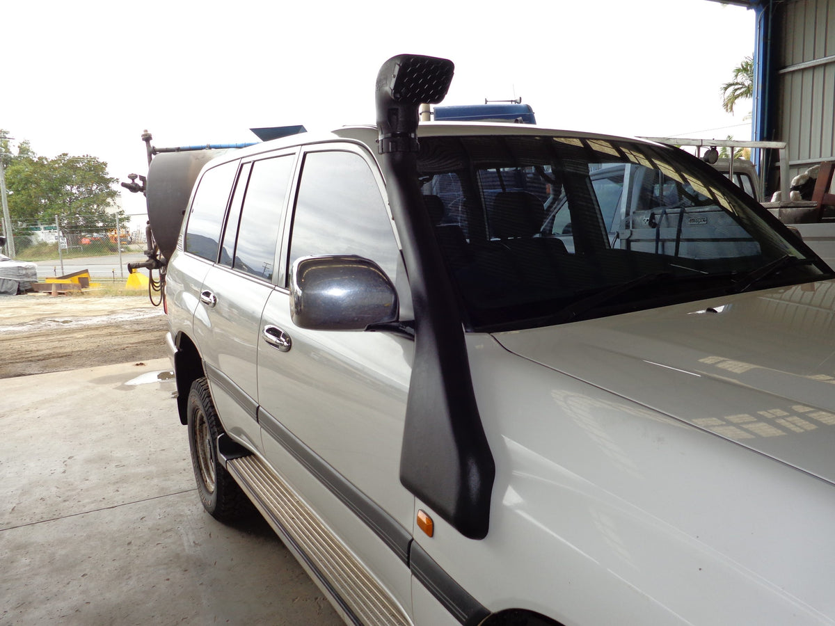Dobinsons Snorkel Kit Fits Toyota Land Cruiser 100 Series 4.5L & 4.7L Gas, 4.2 Diesel - Right Side Mount - SN59-3369