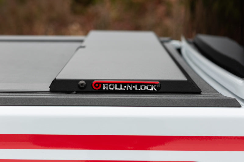 Roll-N-Lock Roll N Lock M-Series Retractable Truck Bed Tonneau Cover Lg496M Fits 2020 2023 Jeep Gladiator W/O Trail Rail System 5' Bed (60") LG496M