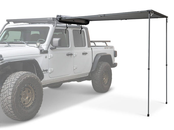 Front Runner Easy-Out Awning / 2M / Black AWNI100