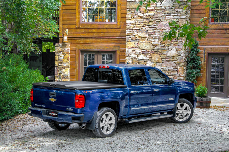 UnderCover 19-20 Chevy Silverado 1500 5.8ft Elite Bed Cover Black Textured UC1178