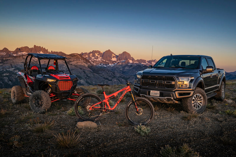 FOX Pair 97-ON Y61 & 88-97 Y60: Fits Nissan Patrol Rear PS 2.0 0-2.5" Lift CD Adjuster 885-26-224