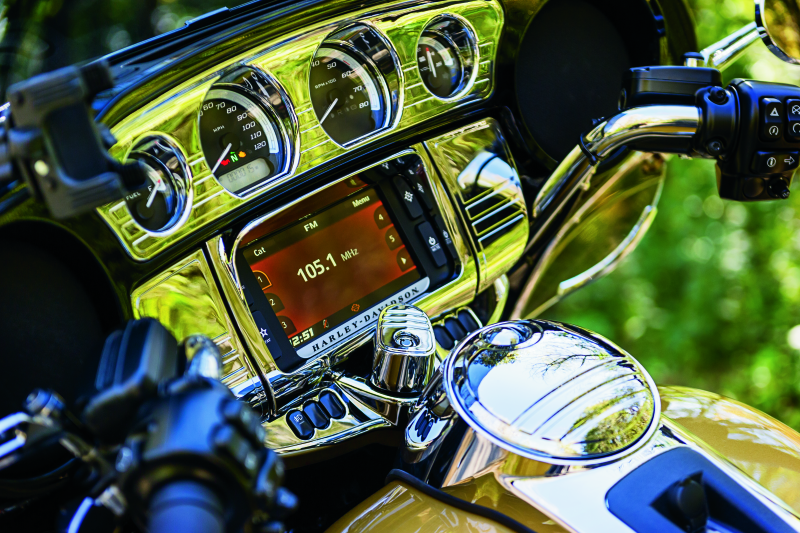 Kuryakyn Motorcycle Accent Accessory: Tri-Line Gauge Trim For 2014-19