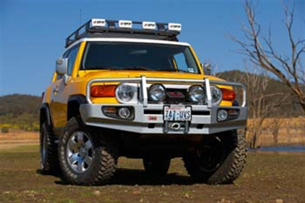 ARB Fj Cruiser Combar, Fits Toyota Fj Cruiser 3420210