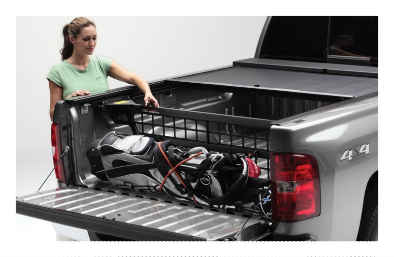 Roll-N-Lock 20-22 compatible with Jeep Gladiator (60in. Bed Length) Cargo Manager CM495