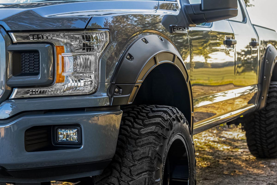 Rough Country Defender Pocket Fender Flares Black Ford F-150 2Wd/4Wd (15-20) A-F11811-UH