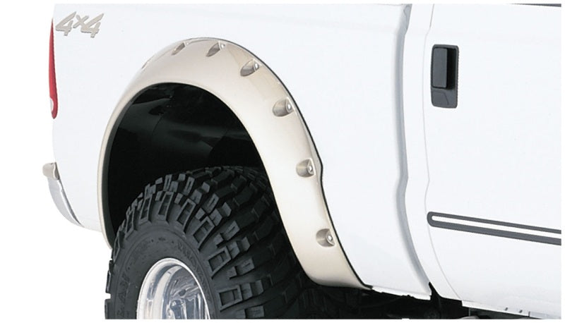 Bushwacker 99-10 Ford F-250 Super Duty Styleside Cutout Style Flares 2pc 98.0/98.6in Bed Black 20046-02