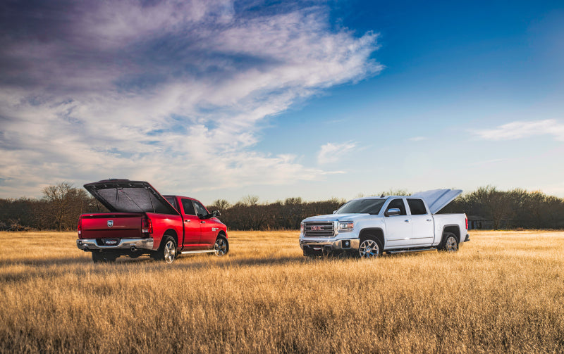 UnderCover 19-20 GMC Sierra 1500 (w/ MultiPro TG) 5.8ft Elite LX Bed Cover Glory Red UC1238L-GPJ