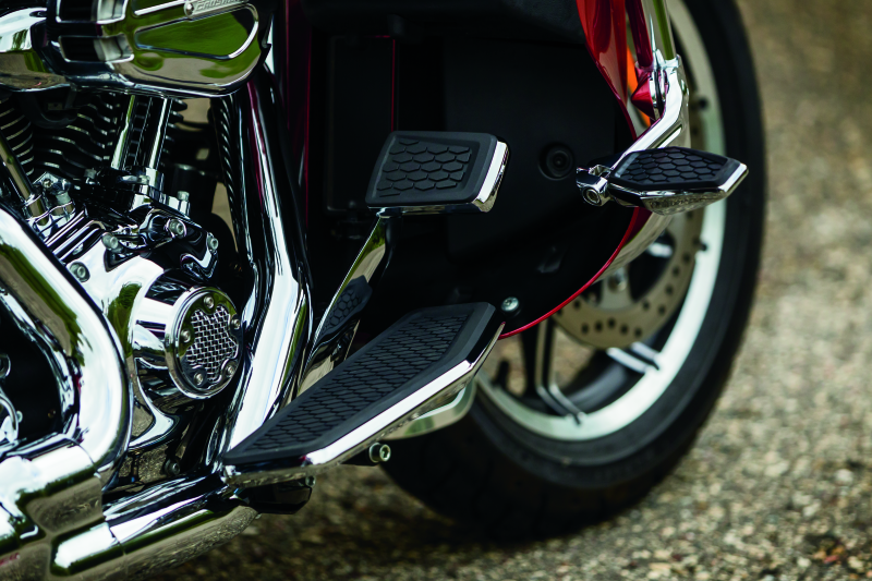 Kuryakyn Motorcycle Foot Control: Hex Brake Pedal Pad For 1980-2019 Harley-Davidson Fl Motorcycles, Chrome 5914
