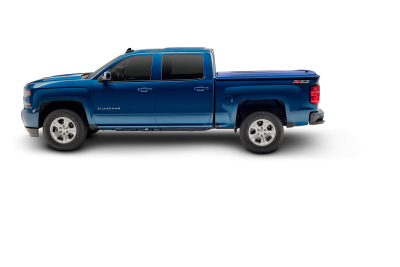 UnderCover 14-18 Chevy Silverado 1500 (19 Legacy) 6.5ft SE Smooth Bed Cover Ready To Paint UC1126S