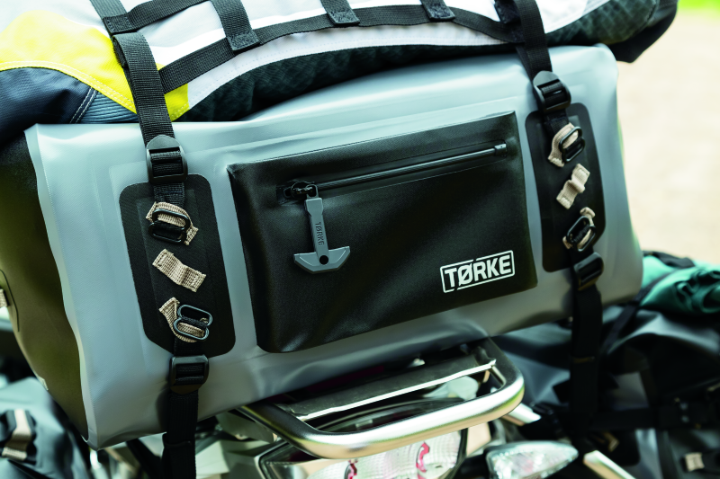 Kuryakyn Tørke 35L Dry Duffle Bag: Portable Waterproof Luggage For Passenger