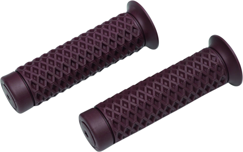 Kuryakyn Braaap Grips 7/8in Red  6597