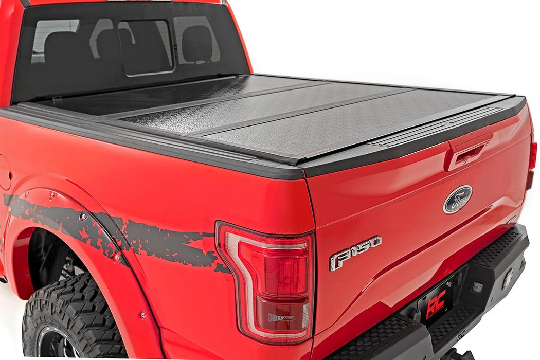 Rough Country Hard Low Profile Bed Cover 5'7" Bed Ford F-150 (21-23)/F-150 Lightning (2022) 47221550